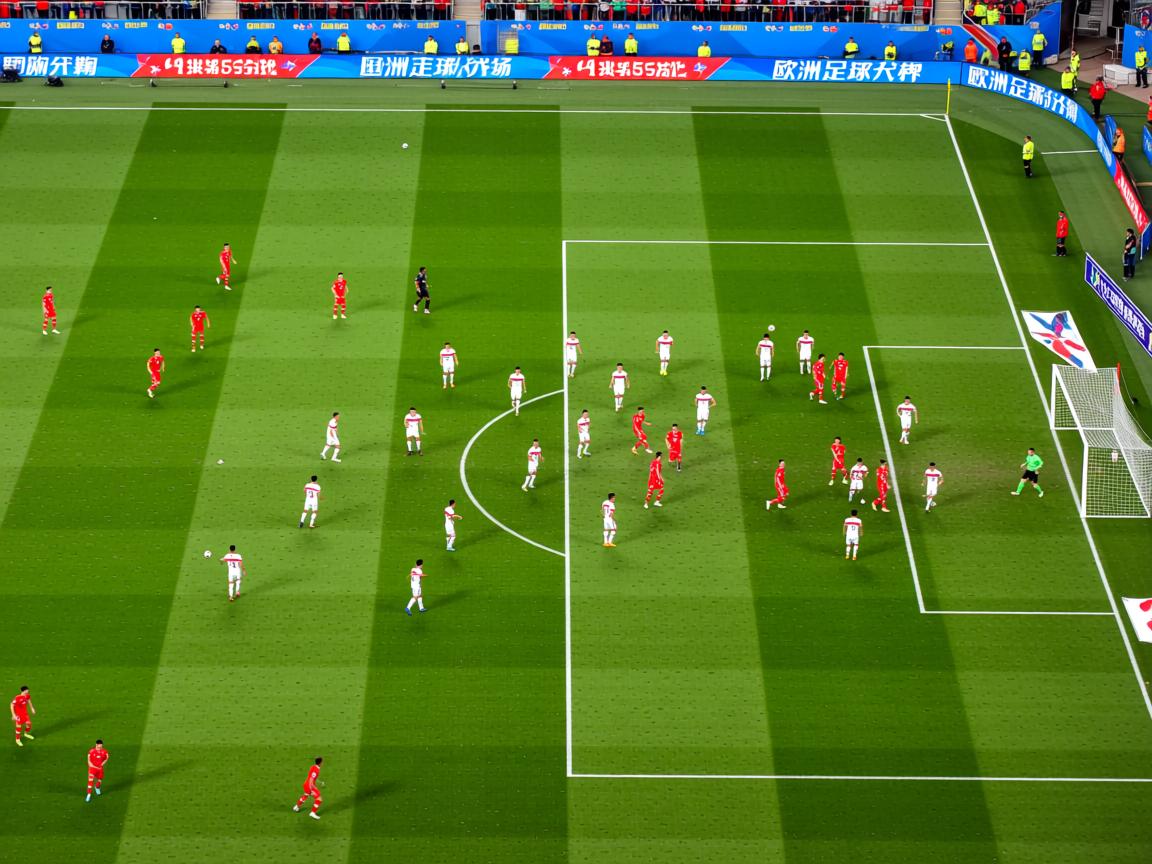 开云体育登录-里尔战绩飘红，主帅表态继续保持竞争力